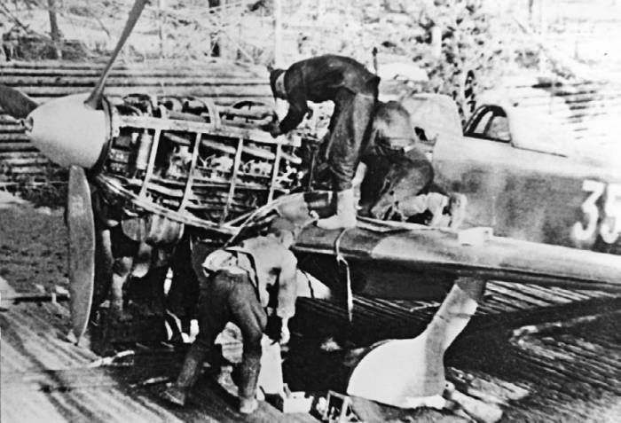 Иллюстрация к книге — Неизвестный Яковлев. &quot;Железный&quot; авиаконструктор [neizyak_1672_img_093.jpg]