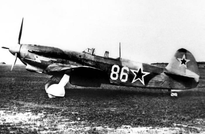 Иллюстрация к книге — Неизвестный Яковлев. &quot;Железный&quot; авиаконструктор [neizyak_1672_img_101.jpg]