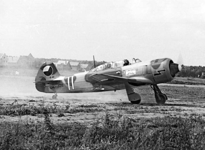 Иллюстрация к книге — Неизвестный Яковлев. "Железный" авиаконструктор [neizyak_1672_img_131.jpg]