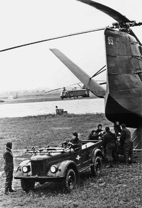 Иллюстрация к книге — Неизвестный Яковлев. "Железный" авиаконструктор [neizyak_1672_img_172.jpg]