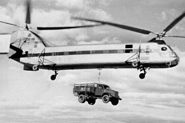 Иллюстрация к книге — Неизвестный Яковлев. "Железный" авиаконструктор [neizyak_1672_img_174.jpg]