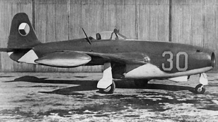 Иллюстрация к книге — Неизвестный Яковлев. &quot;Железный&quot; авиаконструктор [neizyak_1672_img_193.jpg]