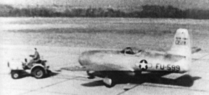 Иллюстрация к книге — Неизвестный Яковлев. "Железный" авиаконструктор [neizyak_1672_img_205.jpg]