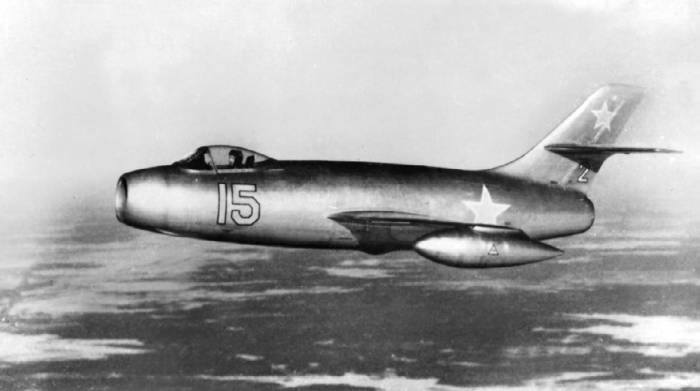 Иллюстрация к книге — Неизвестный Яковлев. &quot;Железный&quot; авиаконструктор [neizyak_1672_img_206.jpg]