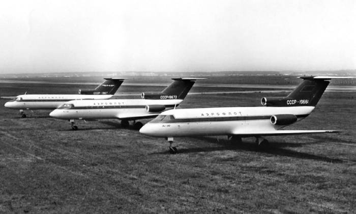 Иллюстрация к книге — Неизвестный Яковлев. "Железный" авиаконструктор [neizyak_1672_img_276.jpg]