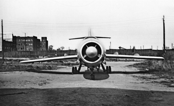 Иллюстрация к книге — Неизвестный Лавочкин [i_135.jpg]