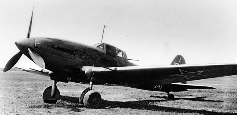 Иллюстрация к книге — Неизвестный Ильюшин. Триумфы отечественного авиапрома [i_048.jpg]