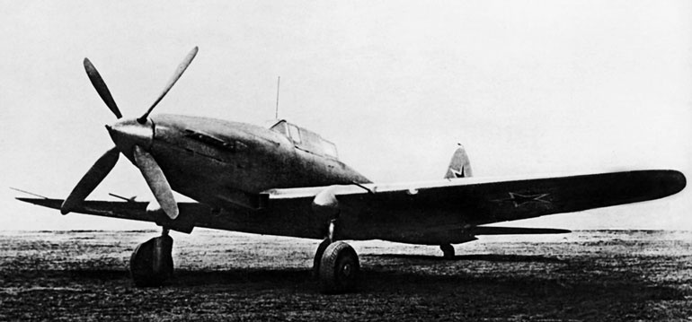 Иллюстрация к книге — Неизвестный Ильюшин. Триумфы отечественного авиапрома [i_052.jpg]