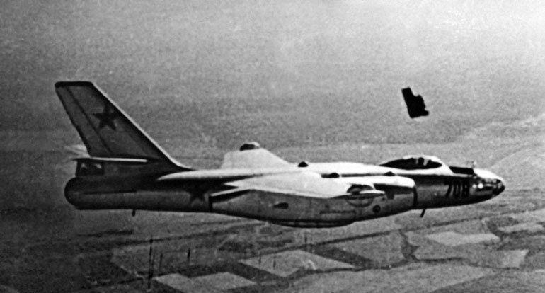 Иллюстрация к книге — Неизвестный Ильюшин. Триумфы отечественного авиапрома [i_063.jpg]