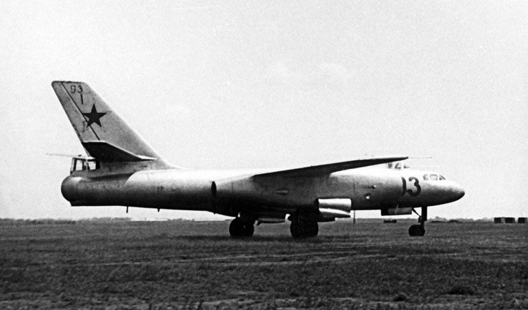 Иллюстрация к книге — Неизвестный Ильюшин. Триумфы отечественного авиапрома [i_065.jpg]