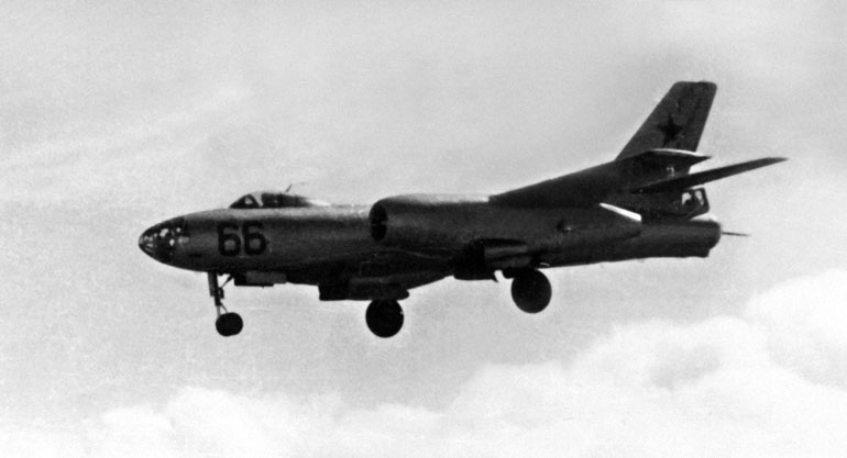 Иллюстрация к книге — Неизвестный Ильюшин. Триумфы отечественного авиапрома [i_069.jpg]