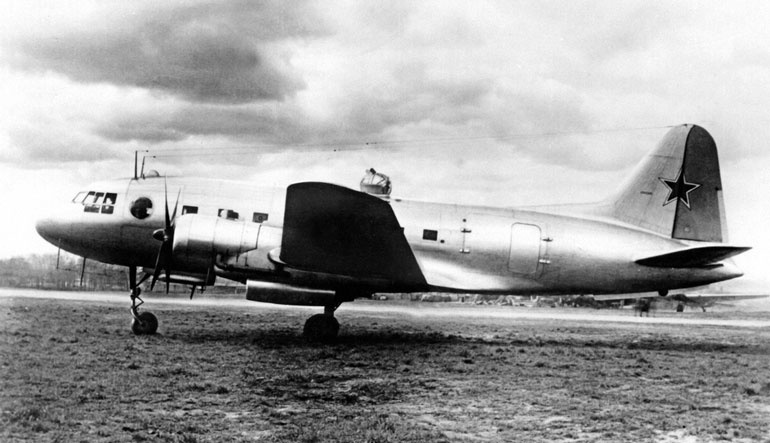 Иллюстрация к книге — Неизвестный Ильюшин. Триумфы отечественного авиапрома [i_088.jpg]