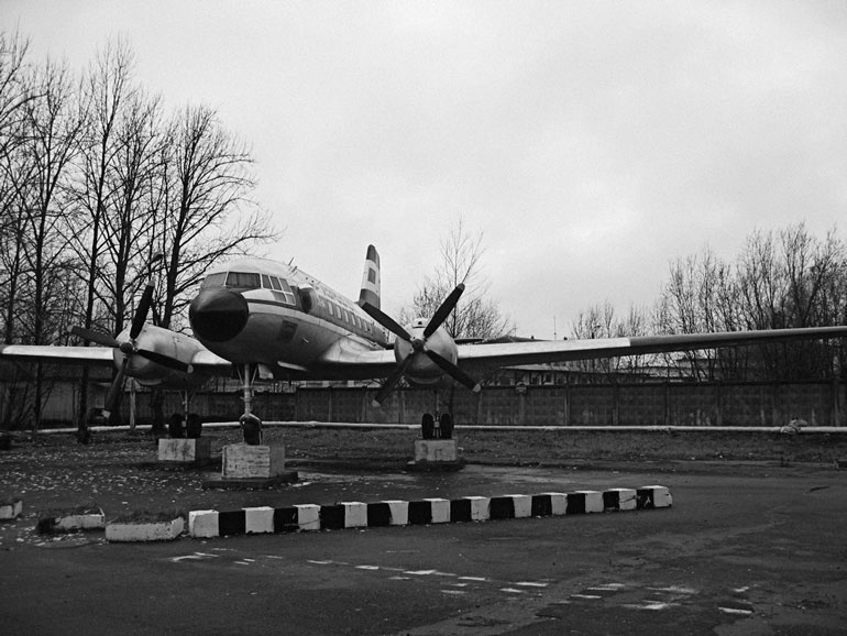 Иллюстрация к книге — Неизвестный Ильюшин. Триумфы отечественного авиапрома [i_096.jpg]