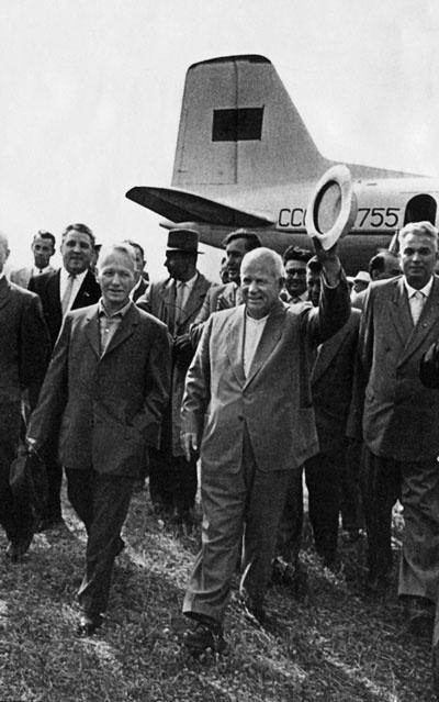 Иллюстрация к книге — Неизвестный Ильюшин. Триумфы отечественного авиапрома [i_099.jpg]