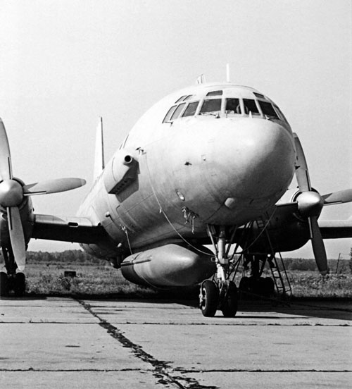 Иллюстрация к книге — Неизвестный Ильюшин. Триумфы отечественного авиапрома [i_121.jpg]