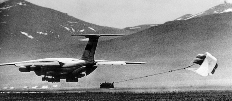 Иллюстрация к книге — Неизвестный Ильюшин. Триумфы отечественного авиапрома [i_145.jpg]