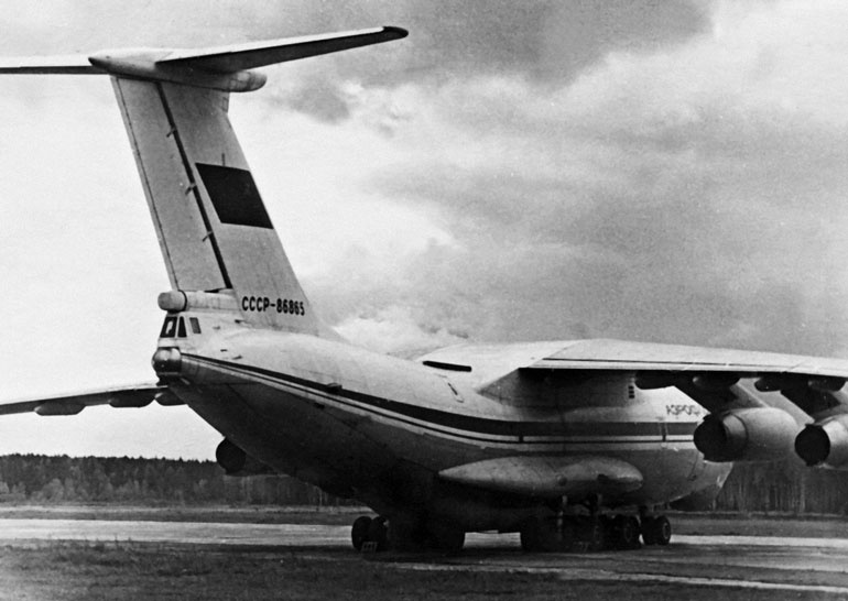 Иллюстрация к книге — Неизвестный Ильюшин. Триумфы отечественного авиапрома [i_149.jpg]