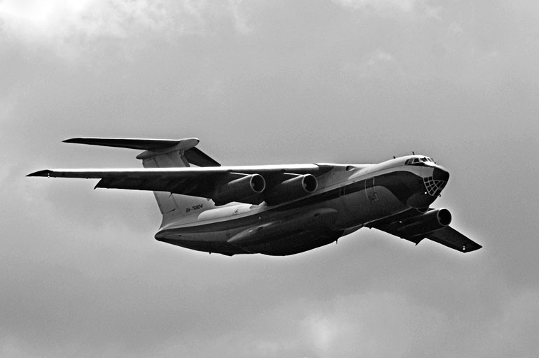 Иллюстрация к книге — Неизвестный Ильюшин. Триумфы отечественного авиапрома [i_155.jpg]