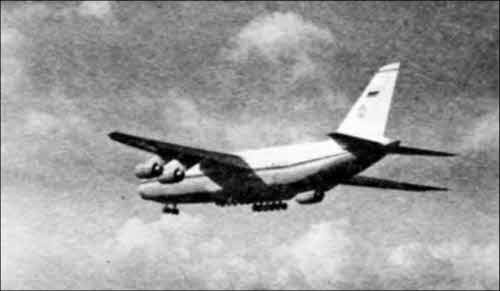 Иллюстрация к книге — Неизвестный Антонов [i_074.jpg]