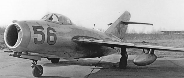 Иллюстрация к книге — Неизвестный "МиГ". Гордость советского авиапрома [i_054.jpg]