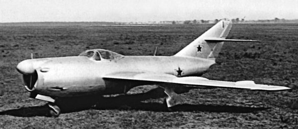 Иллюстрация к книге — Неизвестный "МиГ". Гордость советского авиапрома [i_101.jpg]