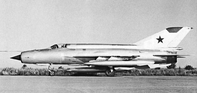 Иллюстрация к книге — Неизвестный "МиГ". Гордость советского авиапрома [i_114.jpg]