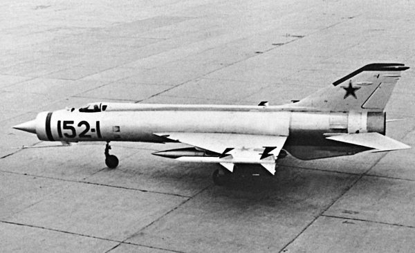 Иллюстрация к книге — Неизвестный "МиГ". Гордость советского авиапрома [i_140.jpg]