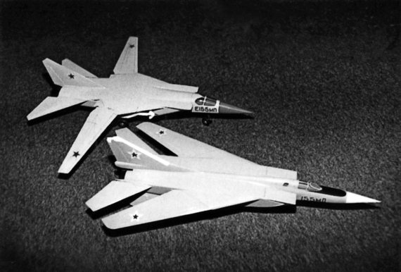 Иллюстрация к книге — Неизвестный "МиГ". Гордость советского авиапрома [i_156.jpg]