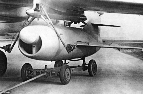 Иллюстрация к книге — Неизвестный "МиГ". Гордость советского авиапрома [i_165.jpg]