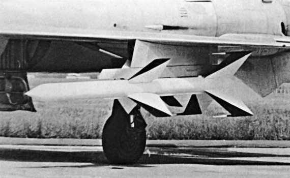 Иллюстрация к книге — Неизвестный "МиГ". Гордость советского авиапрома [i_172.jpg]