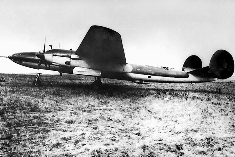 Иллюстрация к книге — Мясищев. Неудобный гений. Забытые победы советской авиации [i_004.jpg]