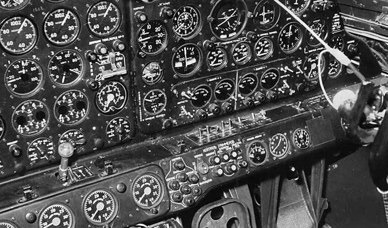 Иллюстрация к книге — Мясищев. Неудобный гений. Забытые победы советской авиации [i_071.jpg]