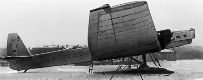 Иллюстрация к книге — Боевые самолеты Туполева [bsamtyp1_img_019.jpg]