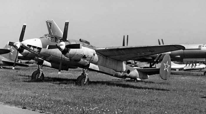 Иллюстрация к книге — Боевые самолеты Туполева [bsamtyp1_img_087.jpg]