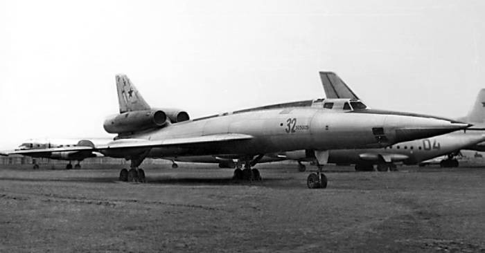 Иллюстрация к книге — Боевые самолеты Туполева [bsamtyp1_img_138.jpg]