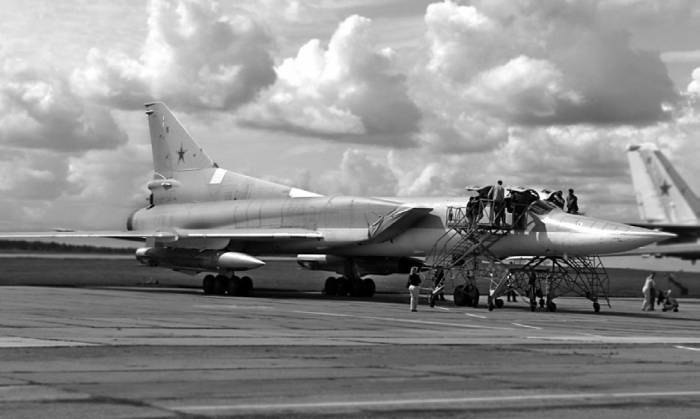 Иллюстрация к книге — Боевые самолеты Туполева [bsamtyp1_img_145.jpg]