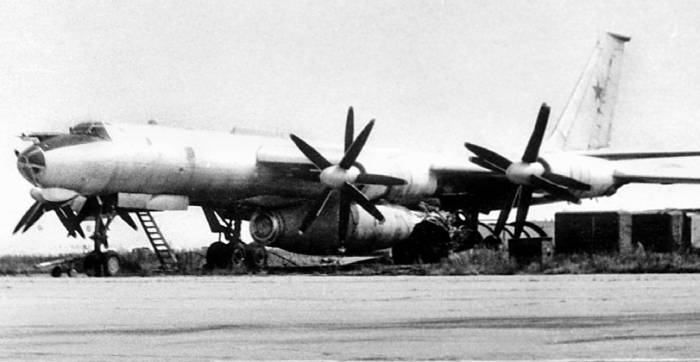 Иллюстрация к книге — Боевые самолеты Туполева [bsamtyp1_img_166.jpg]