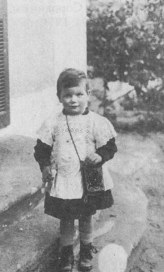 Иллюстрация к книге — Я видела детство и юность XX века [i_005.jpg]