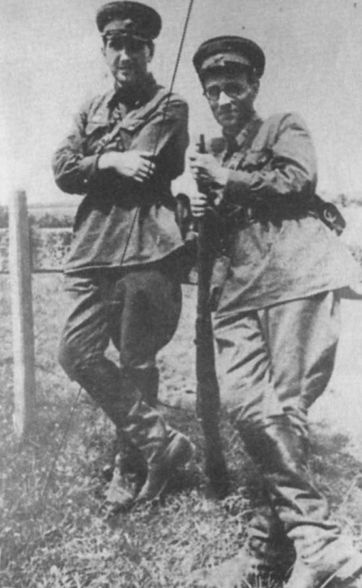 Иллюстрация к книге — Я видела детство и юность XX века [i_027.jpg]