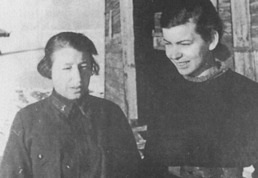 Иллюстрация к книге — Я видела детство и юность XX века [i_030.jpg]