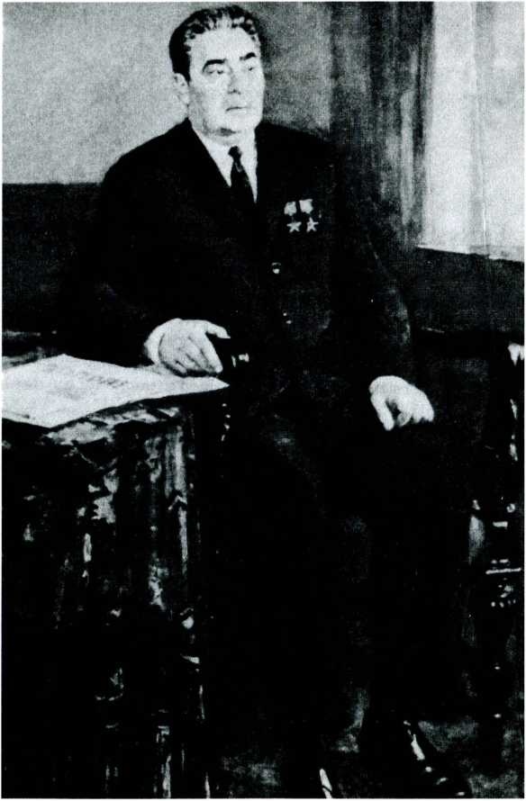 Иллюстрация к книге — Стражи Кремля. От "охранки" до 9 - го управления КГБ [i_027.jpg]