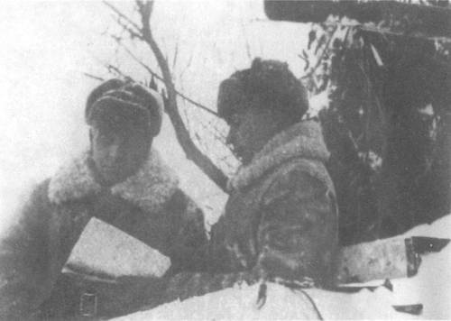 Иллюстрация к книге — Кровавый плацдарм. 49-я армия в прорыве под Тарусой и боях на реке Угре. 1941-1942 [i_021.jpg]