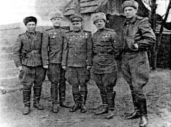 Иллюстрация к книге — 891 день в пехоте [i_078.jpg]