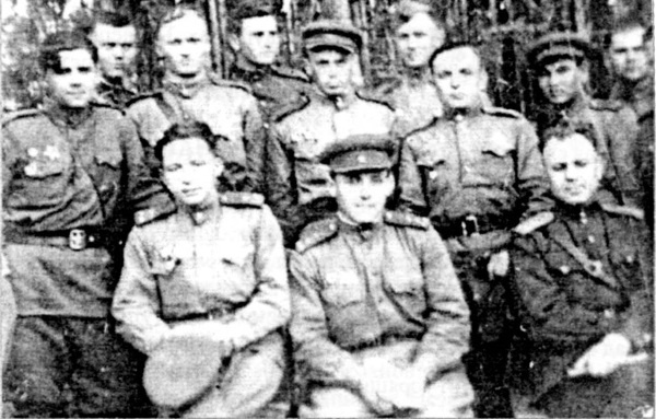 Иллюстрация к книге — 891 день в пехоте [i_079.jpg]