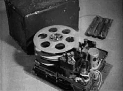 Иллюстрация к книге — Шпионский арсенал. История оперативной техники спецслужб [image167.jpg]