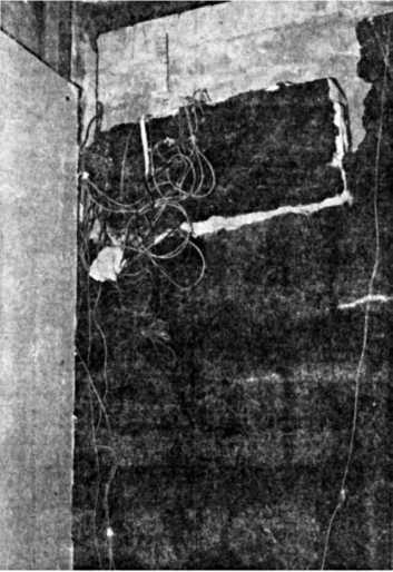 Иллюстрация к книге — Шпионский арсенал. История оперативной техники спецслужб [image191.jpg]