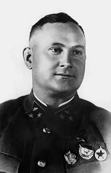 Иллюстрация к книге — Зимняя война: «Ломят танки широкие просеки» [block_001320_page_154_image_0001.jpg]