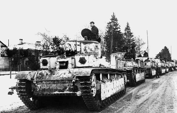 Иллюстрация к книге — Зимняя война: «Ломят танки широкие просеки» [block_001320_page_171_image_0001.jpg]