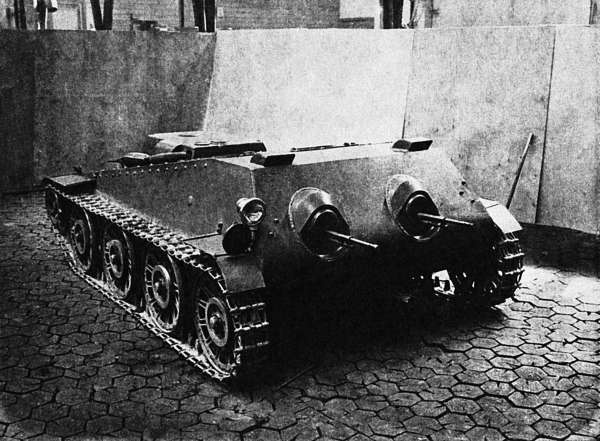 Иллюстрация к книге — Зимняя война: «Ломят танки широкие просеки» [block_001320_page_288_image_0001.jpg]