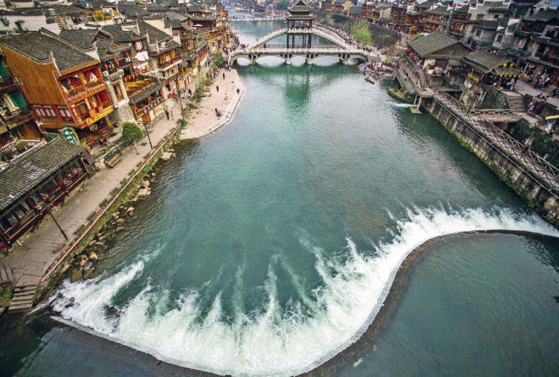 Иллюстрация к книге — Белый медведь в стране драконов [_180.jpg]